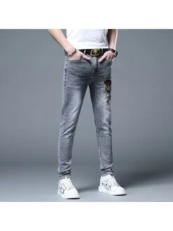 2023 Slim Bear Embroidered Blue Jeans For Men 15 2023 Slim Bear Embroidered Blue Jeans For Men -Active Vogue P 20230318142117720 482