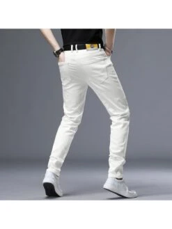 2023 Trend Ripped Patch Men's White Jeans 17 2023 Trend Ripped Patch Men's White Jeans -Active Vogue P 20230318151319736 371