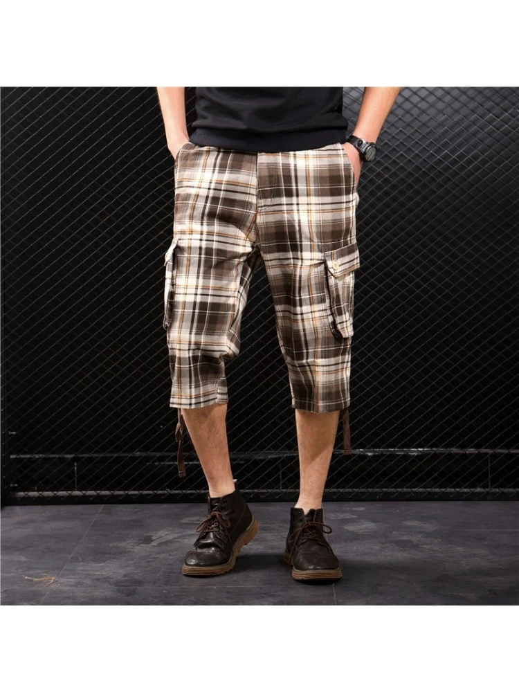 Summer Casual Plaid Multi-Pocket Men's Short Pants 3 Summer Casual Plaid Multi-Pocket Men's Short Pants