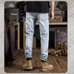 Washed Ripped Denim Mid-rise Jeans -Active Vogue P 20240416110717474 796